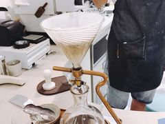 手冲上品茶-茶是一枝花泡茶店