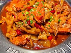 鸡翅煲-胖哥俩肉蟹煲(河北勒泰购物中心店)
