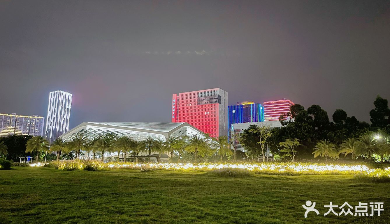 南沙夜景？原来你不懂它的美[礼花][礼花]