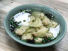 鲜肉小馄饨-桐香园小笼包(百井坊巷店)