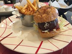 -db Bistro & Oyster Bar by Daniel Boulud(滨海湾金沙店)