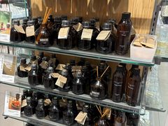 -MUJI无印良品(滨江宝龙城店)