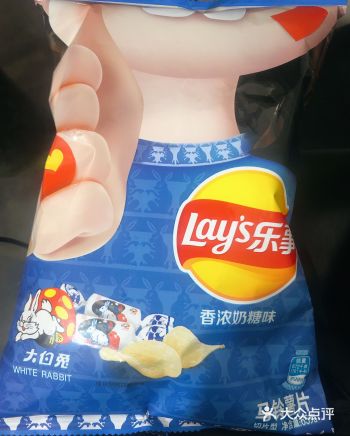 打开的时候扑面而来一股子甜甜的奶糖香味儿