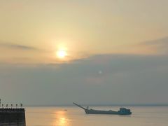 -巴陵广场