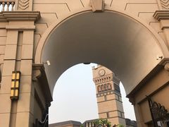 -王府井奥莱临潼小镇(临潼店)