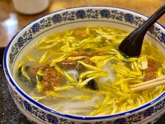 -火烧房子菊花米线(兴盛路店)