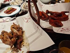 -鸽子侯·家宴·平价海鲜(市图书馆店)