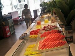 -怡人怡口牛排海鲜自助(飞龙大厦店)