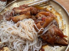 猪蹄面-贤花饭店(城阳店)
