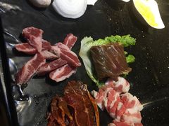 -木槿花韩式炭烤·熟成肉工坊(孙文东路店)