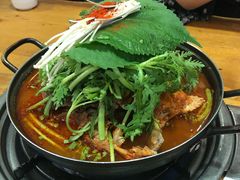 -喇喇排骨火锅·传统韩式脊骨汤(望京西园总店)