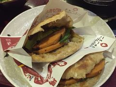 -一叶一世界•素食餐厅(环球中心店)