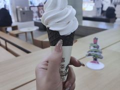 -喜茶(杭州滨江宝龙店)