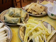 -月圆火锅(宁海东路二店)