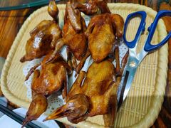 红烧乳鸽-石岐乳鸽村(南海第三分店)