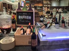 -东方红海鲜百汇(国际大厦店)