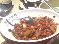肉炒肉-味上湘菜馆(岳麓山店)