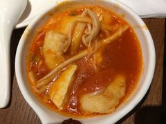 -渝是乎酸菜鱼(龙旗购物中心店)