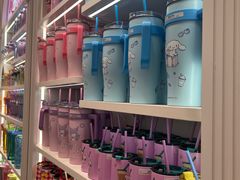 -名创优品(山东青岛华润万象城店)