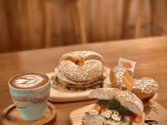 -Catch Bagel(芳草地店)