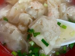 -张阿三馄饨店