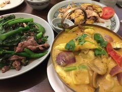 -大头虾越式风味餐厅(光明广场店)