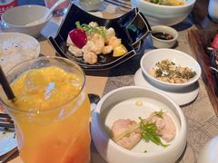 凤梨虾球-穹六人间 people 6(岳阳路店)