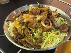 -满格嗦新疆椒麻鸡火锅.炒米粉(川大江安校区店)