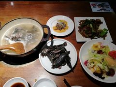 -黑鸡小馆(金源店)