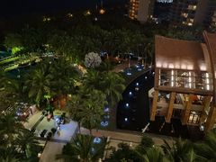 -三亚湾海居铂尔曼度假酒店