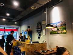 -沥咕沥咕串吧(古城北路店)