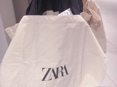 -ZARA(红谷滩万达店)
