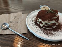 随意提拉米苏-fishtank鱼缸咖啡(三山街店)