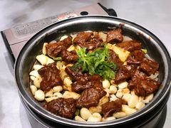 黑胡椒雪花牛肉粒-维园悦谱·海派家常菜(乌鲁木齐南路店)