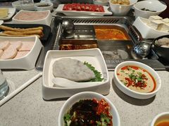 -海底捞火锅(明湖路店)