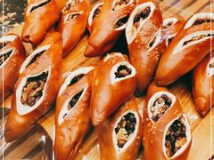 -Dough&Joe团憩(瑞虹天地月亮湾店)