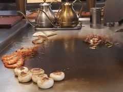 烤蘑菇大虾-大神太神·铁板烧(瑞虹天地月亮湾店)