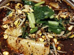 -六福烧烤酒馆(秦隆步行街店)