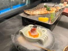 -蟹犇前•帝王蟹雪蟹(陆家嘴店)