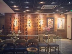 等位区-紫霞门韩国料理烤肉(深南东路店)