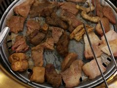 -烤路里·韩国品质自助烤肉(石路天虹4号店)