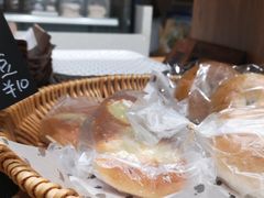 -沁屋面包店(人民东路店)