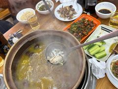 -广味炭炉鸡煲(宝业路分店)