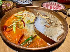 -洱火云南酸菜牛肉火锅(石景山当代商城店)