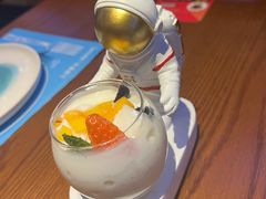 -SPACELAB失重餐厅(世纪汇店)