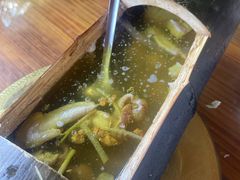 -乡巴佬鼎锅饭