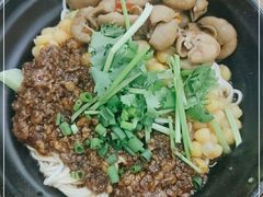 -耙豌豆重庆小面