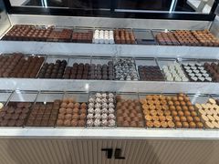 -Laderach 莱德拉(上海环贸iapm店)