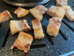 -江南猪肉商会无限续吃(弘大店)