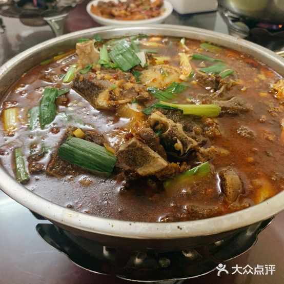 松滋鸡牛骨头(起义门店)
